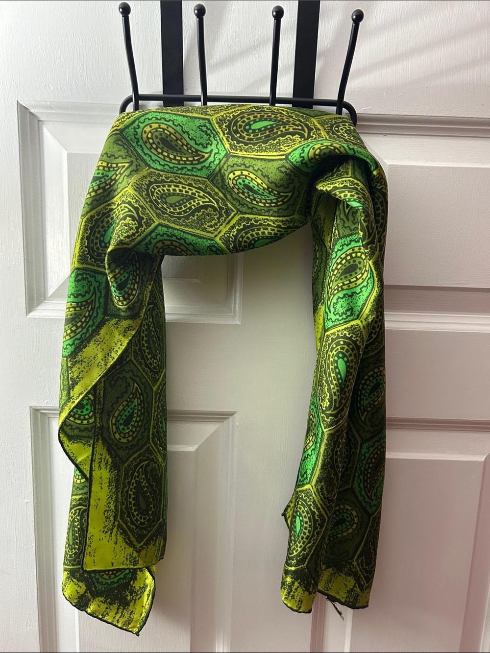 Vera Neumann Vtg Silk Scarf Green Paisley Honeycomb Hand Rolled Japan 15X44